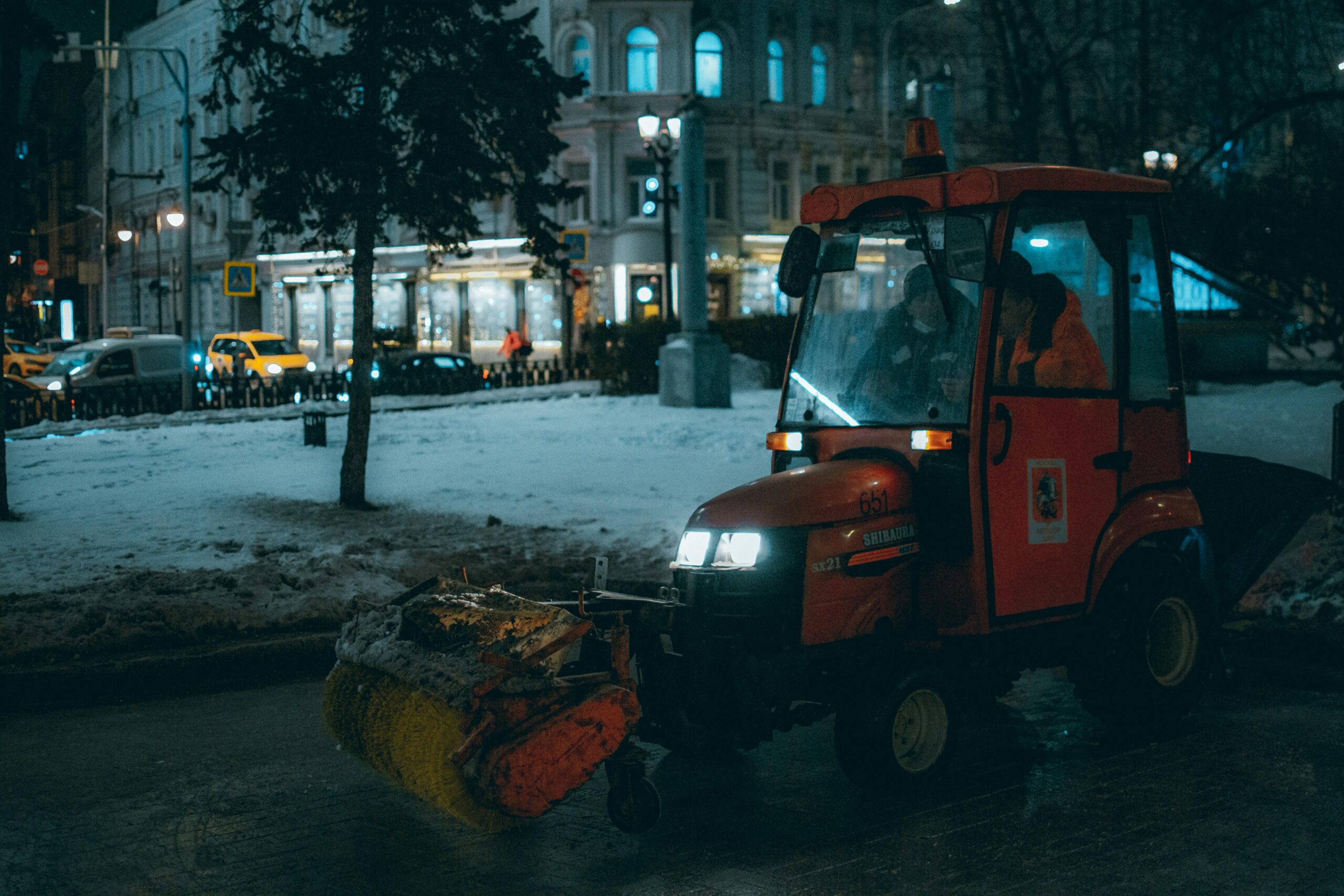 Professioneller Winterdienst in Dortmund – Schneeräumung für Gehwege und Einfahrten